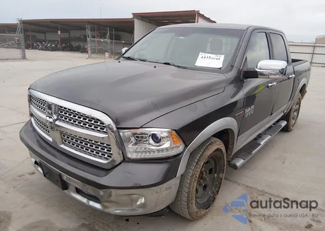 2015 Ram 1500 Laramie из США, поврежденный, VIN 1C6RR7NM7FS609575